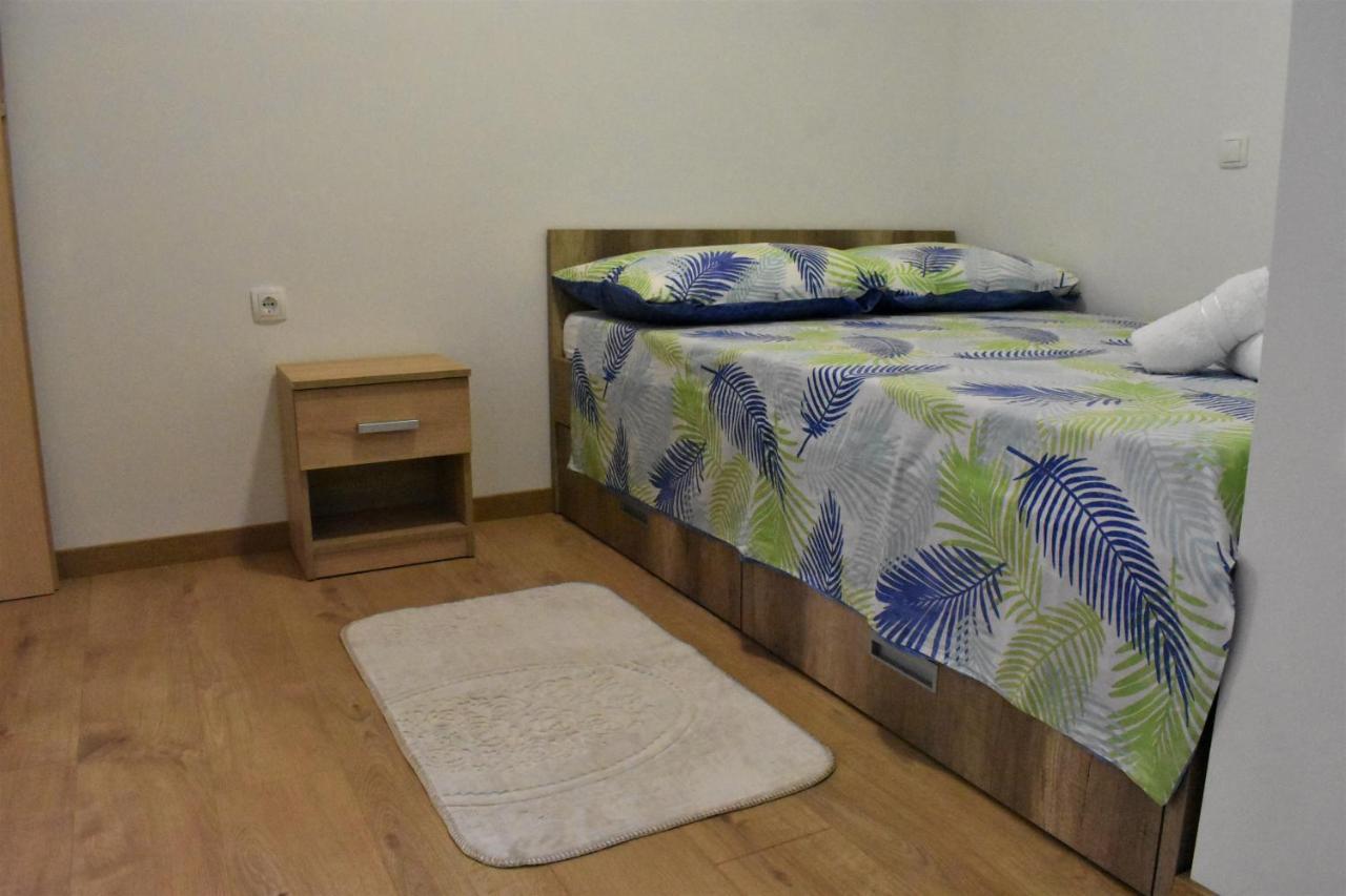 Apartmani Skorpion Kaštela Eksteriør billede