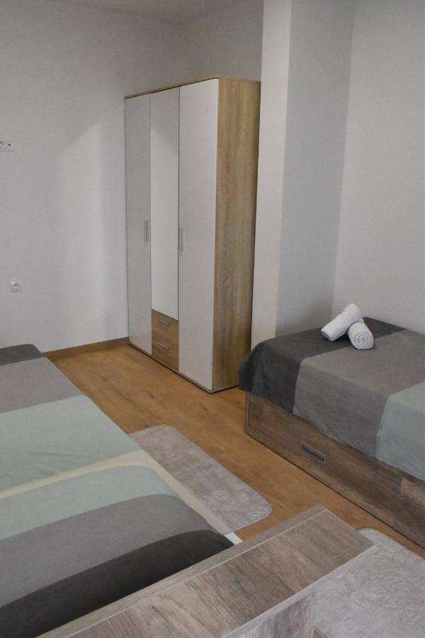 Apartmani Skorpion Kaštela Eksteriør billede