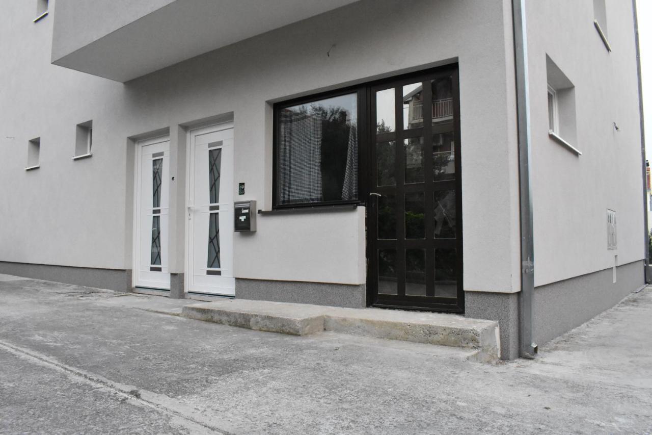 Apartmani Skorpion Kaštela Eksteriør billede