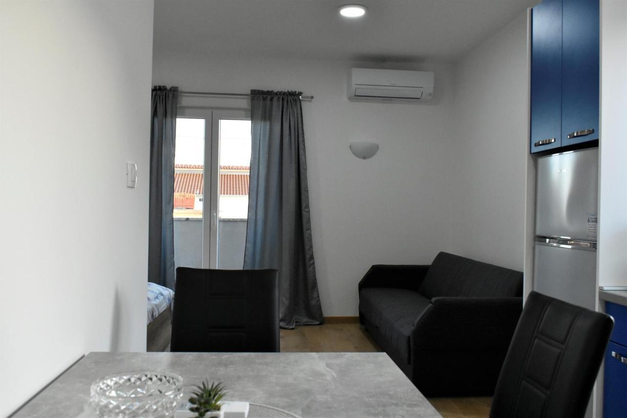 Apartmani Skorpion Kaštela Eksteriør billede
